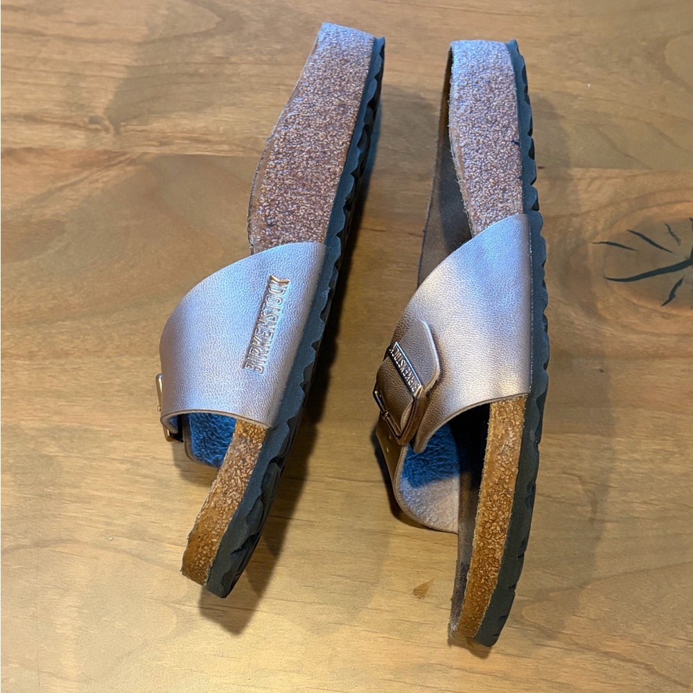 Birkenstock Ladies Madrid Rose Gold Slip On Sandal Size 6 - Picture 4 of 7